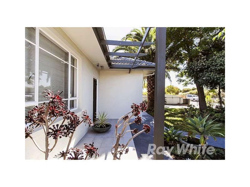 279 Railway Terrace, Taperoo SA 5017