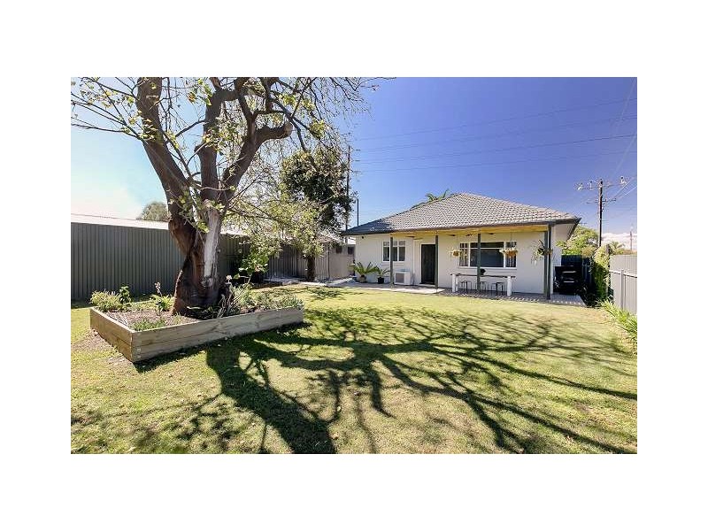279 Railway Terrace, Taperoo SA 5017