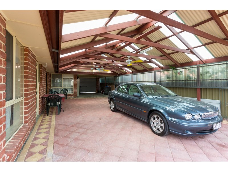 32A Sir Ewen Waterman Drive, North Haven SA 5018