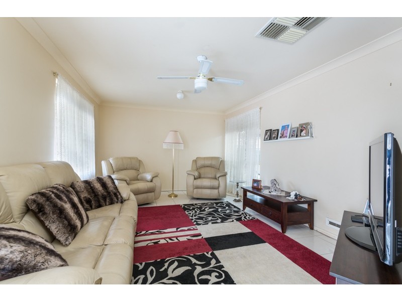 32A Sir Ewen Waterman Drive, North Haven SA 5018