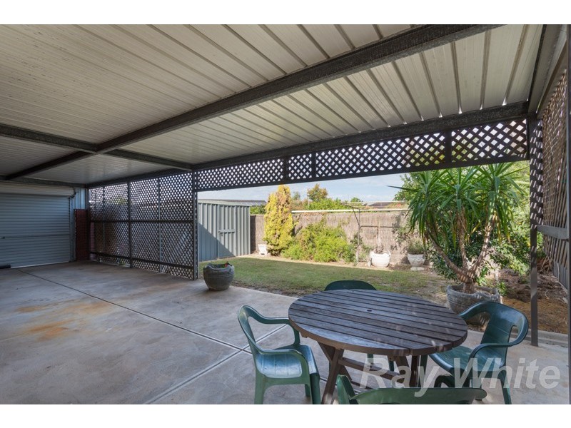 9 Lochside Drive, West Lakes SA 5021