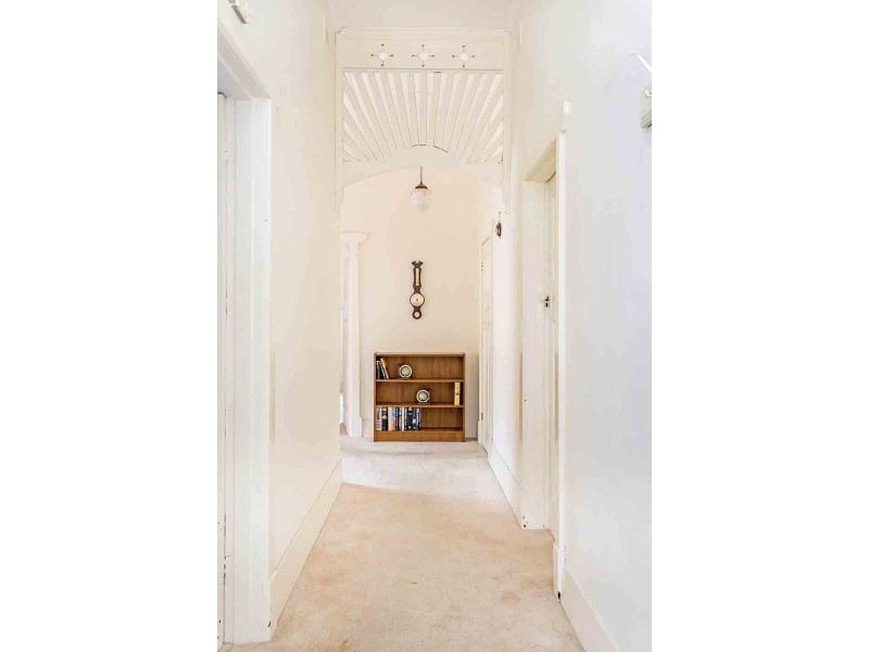 11 Chester Street, Largs Bay SA 5016