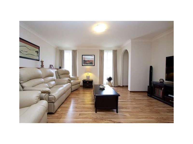 2/11 Thomson Crs, North Haven SA 5018