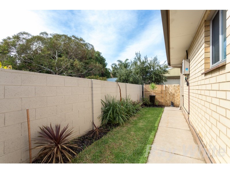 2/2 Military Road, Semaphore South SA 5019