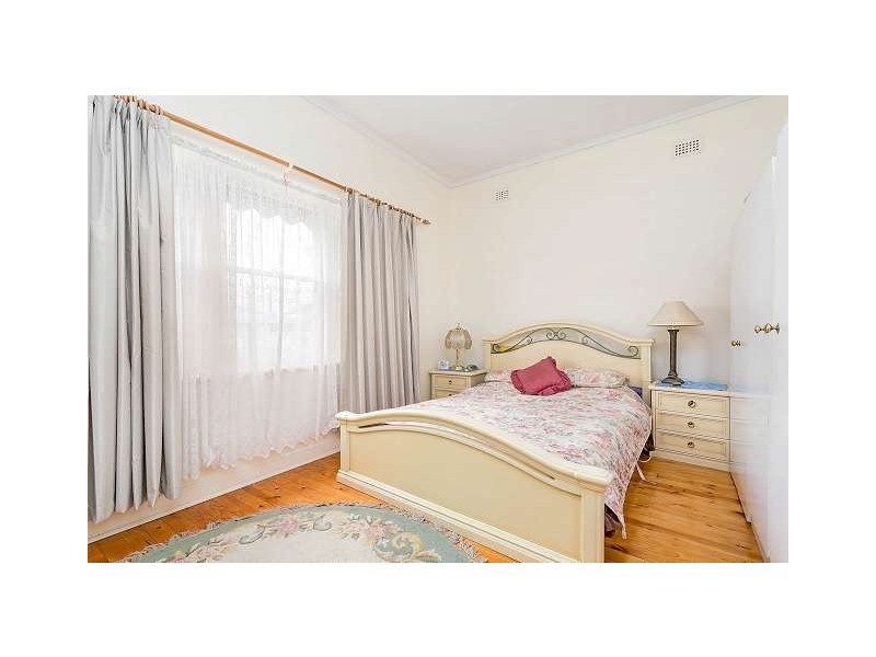 25 Hanson Street, Semaphore SA 5019