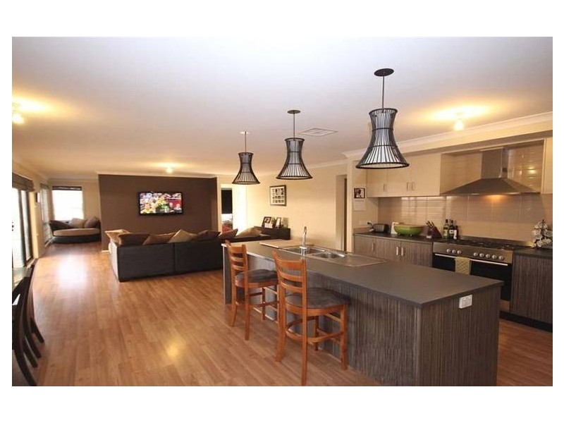 8 Nybo Court, Munno Para West SA 5115