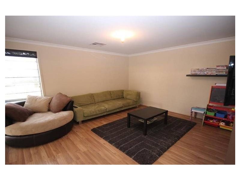 8 Nybo Court, Munno Para West SA 5115