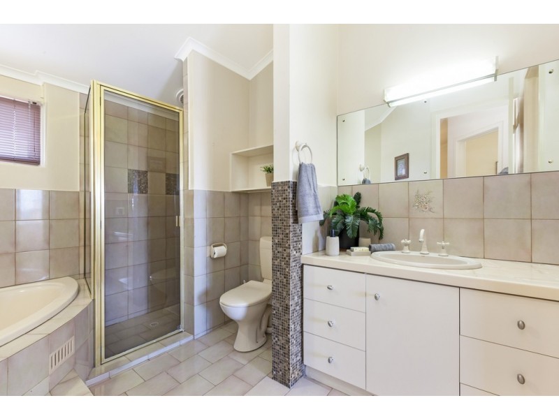 16 Liberty Avenue, North Haven SA 5018