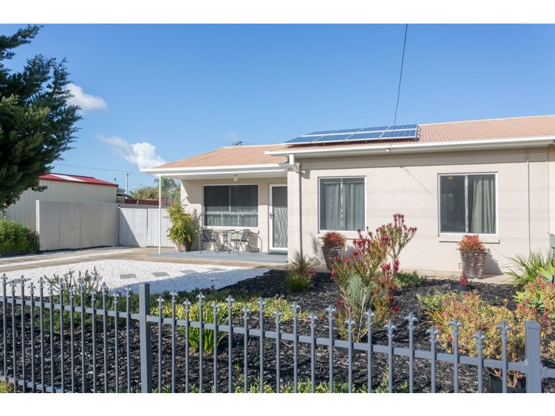 26 Gedville Road, Taperoo SA 5017