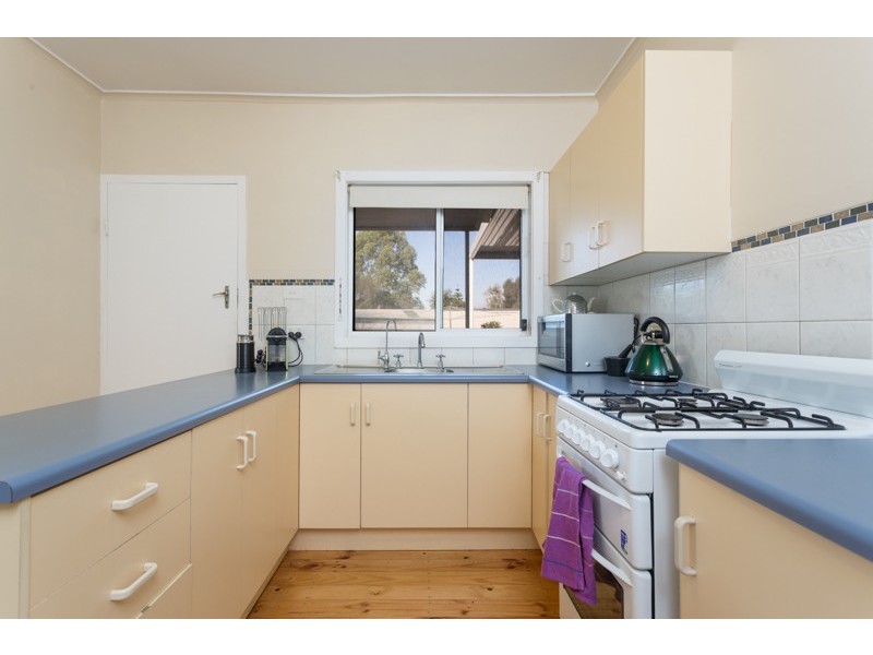 26 Gedville Road, Taperoo SA 5017