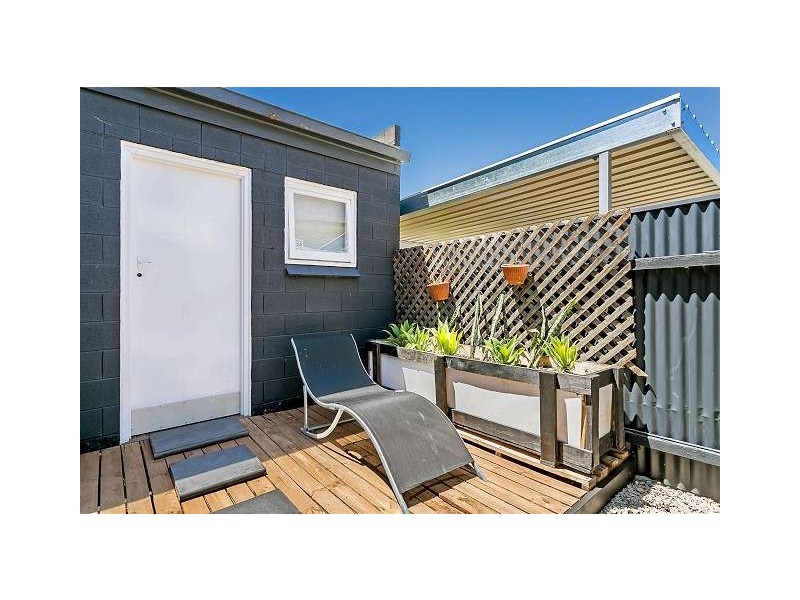 2/54 Henley Beach Road, Henley Beach SA 5022