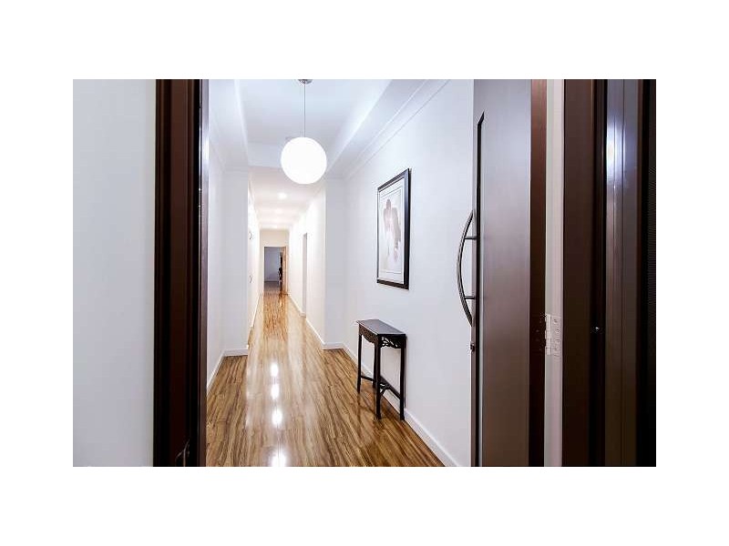 64 Oval Avenue, Woodville South SA 5011