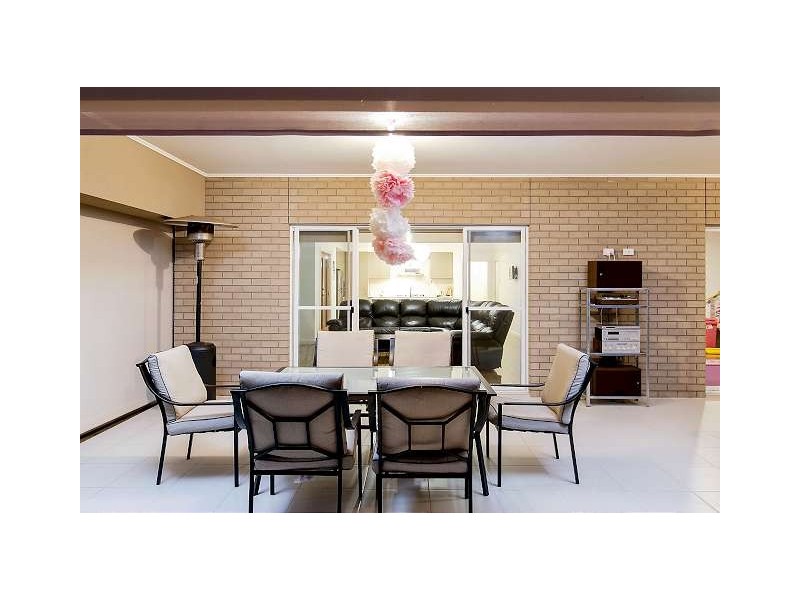 64 Oval Avenue, Woodville South SA 5011