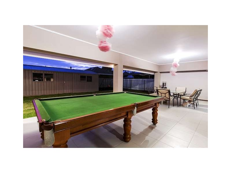 64 Oval Avenue, Woodville South SA 5011