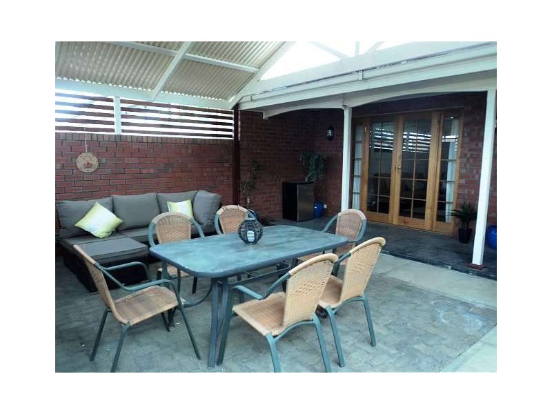 8 Bali Court, West Lakes SA 5021