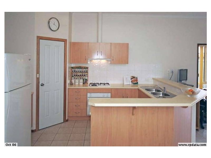 7 Gairdner Lane, Mawson Lakes SA 5095