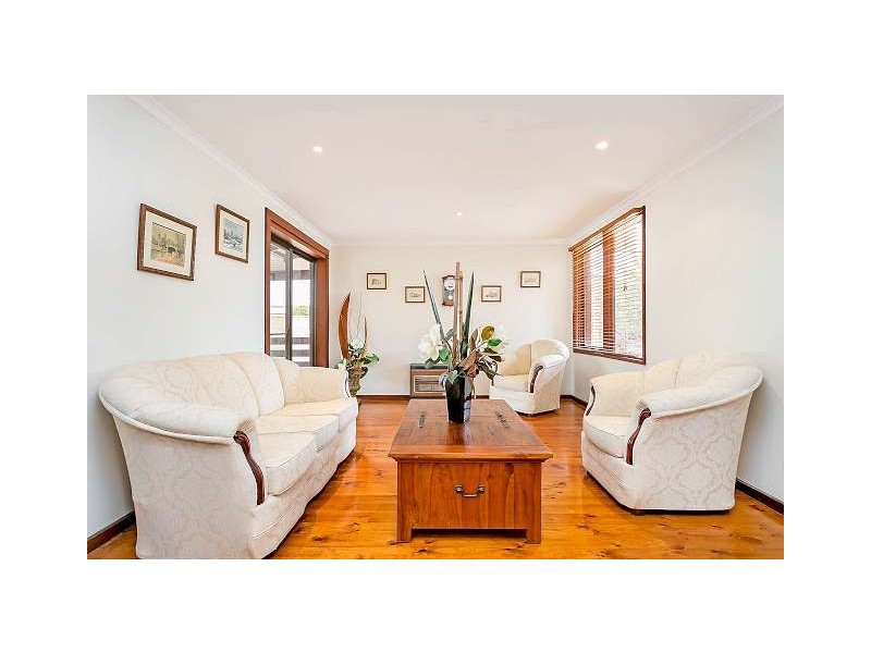 40 Tucker Crescent, North Haven SA 5018