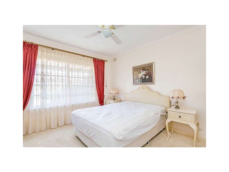 2/7 Moorea Avenue, West Lakes SA 5021