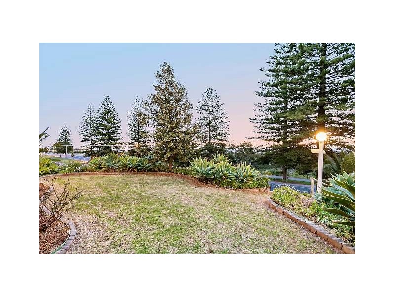 319 Lady Gowrie Drive, Taperoo SA 5017