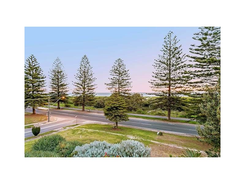 319 Lady Gowrie Drive, Taperoo SA 5017