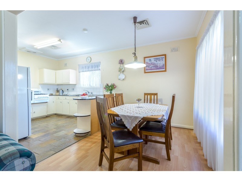 9 Washington Crescent, Findon SA 5023