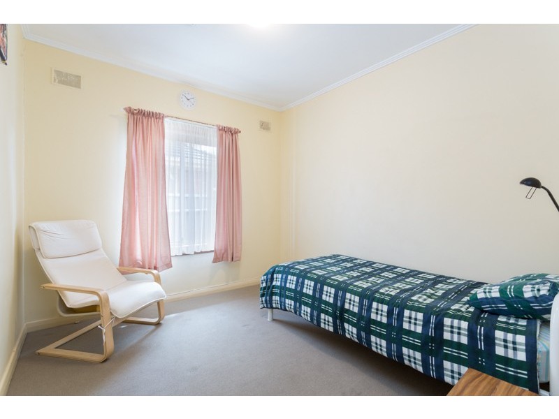 9 Washington Crescent, Findon SA 5023