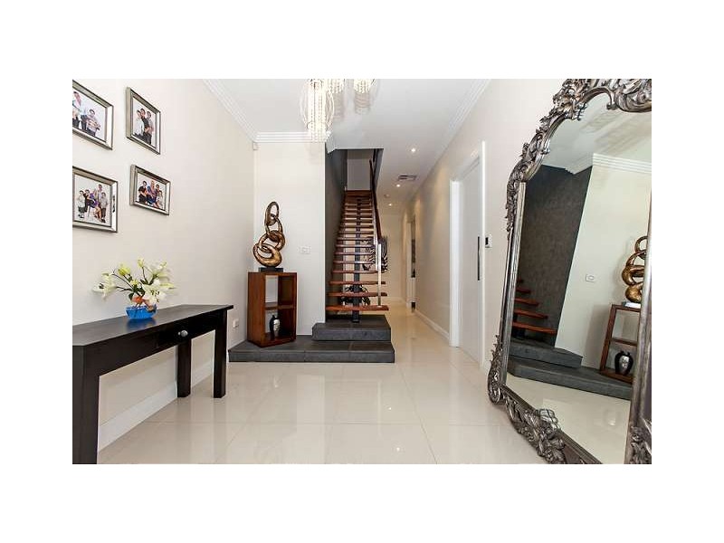 8 Keating Court, West Lakes Shore SA 5020