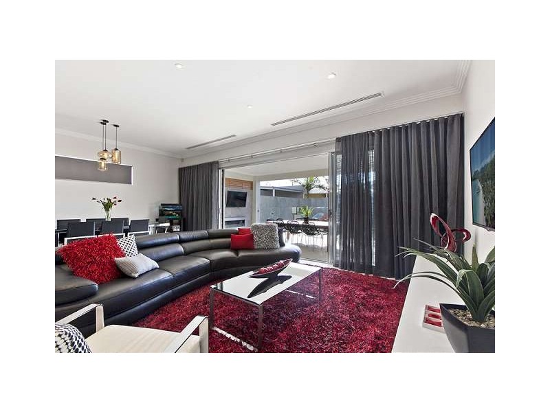 8 Keating Court, West Lakes Shore SA 5020