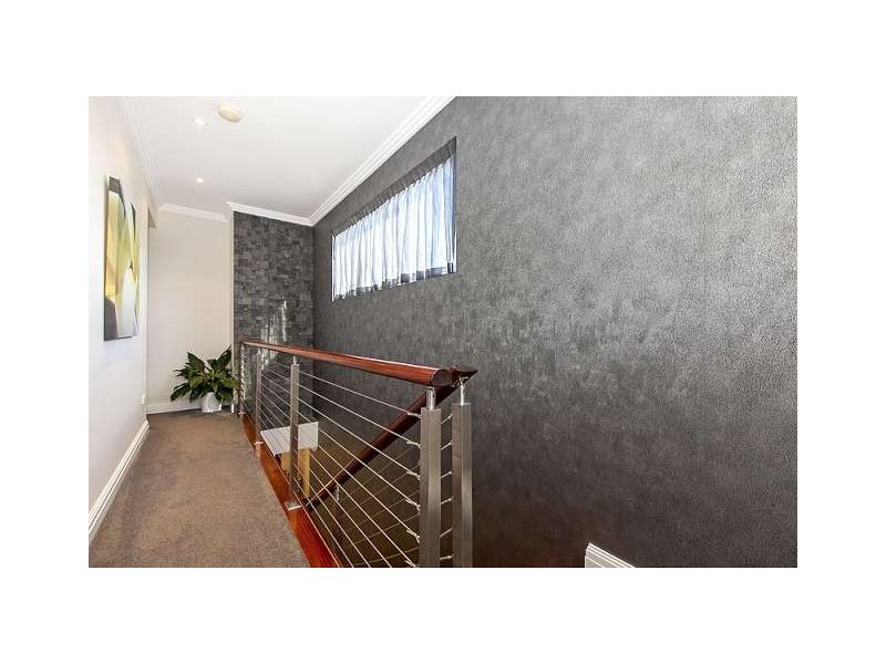 8 Keating Court, West Lakes Shore SA 5020