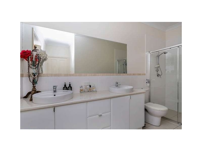 224 Lady Gowrie Drive (Esplanade), Largs Bay SA 5016