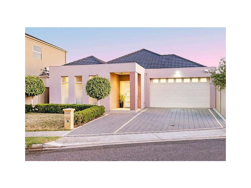 2/689 Burbridge Road, West Beach SA 5024