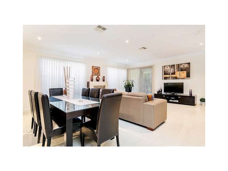 2/689 Burbridge Road, West Beach SA 5024