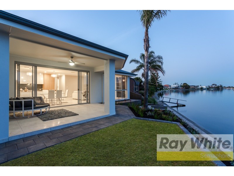 19 Boyd Crescent, West Lakes Shore SA 5020