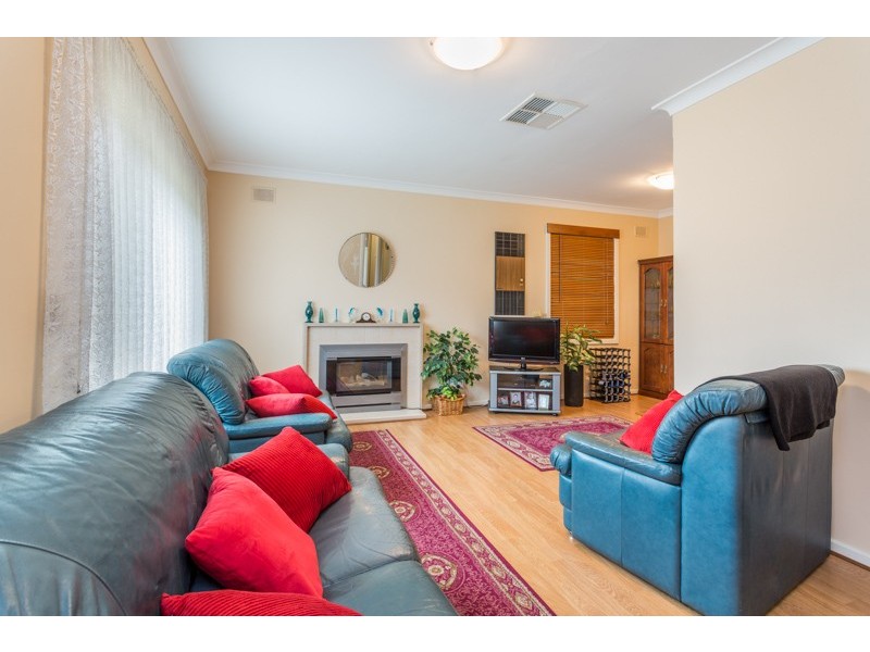 4 Goldingham Street, Taperoo SA 5017