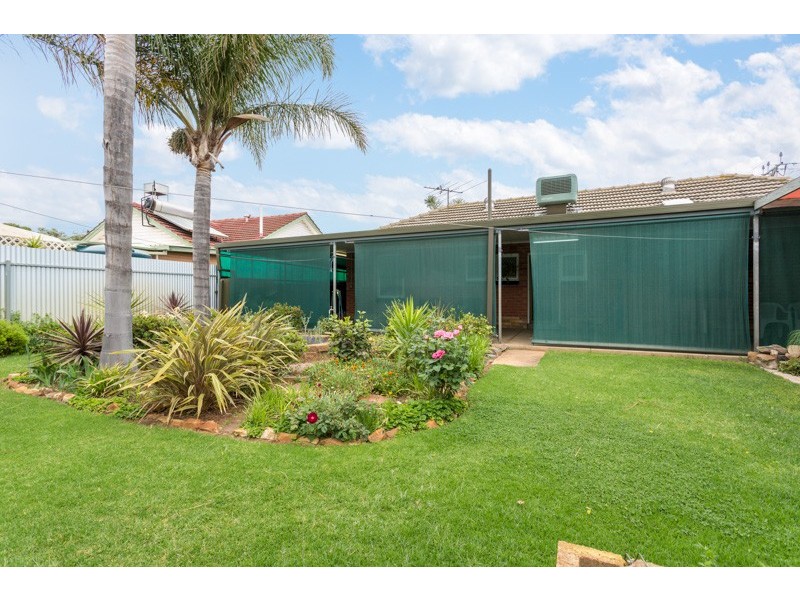 4 Goldingham Street, Taperoo SA 5017