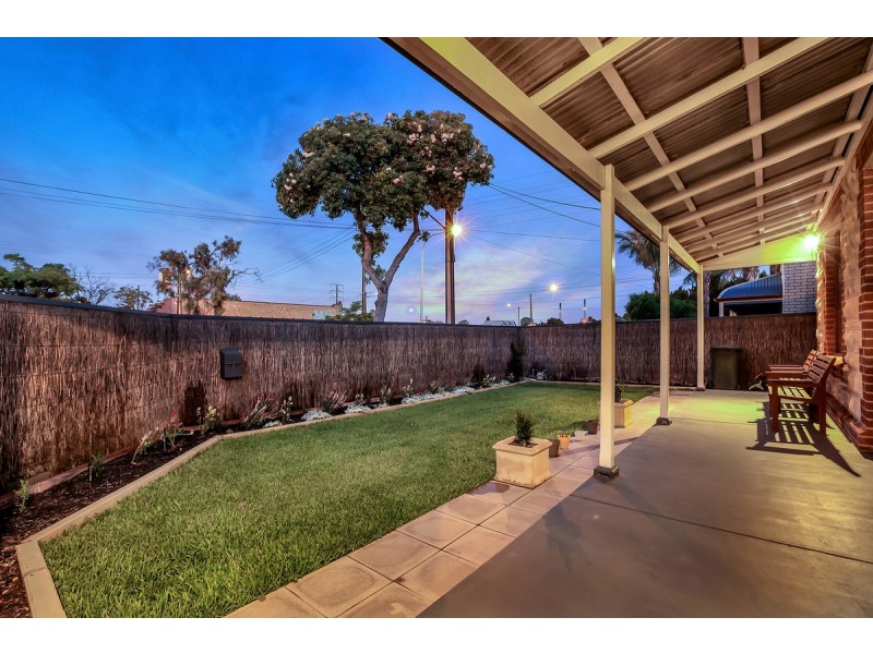 98 Strathfield Terrace, Largs North SA 5016