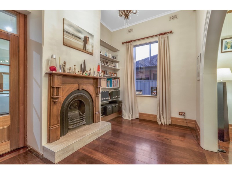 98 Strathfield Terrace, Largs North SA 5016