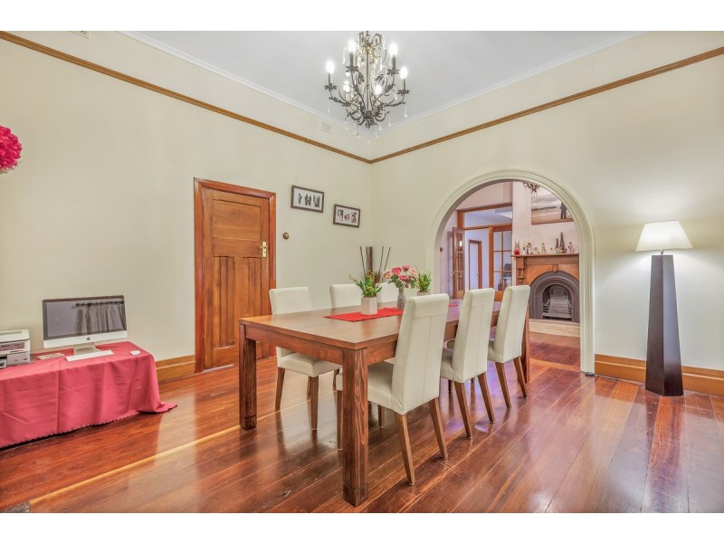 98 Strathfield Terrace, Largs North SA 5016