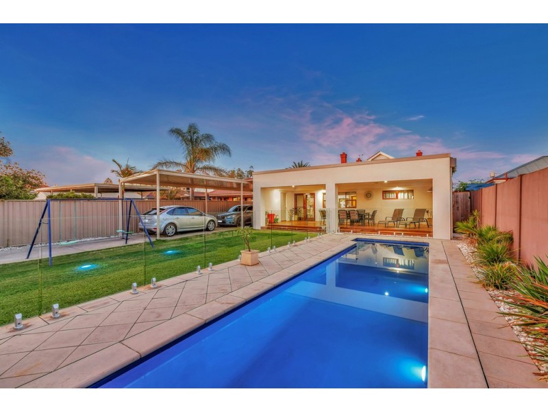 98 Strathfield Terrace, Largs North SA 5016