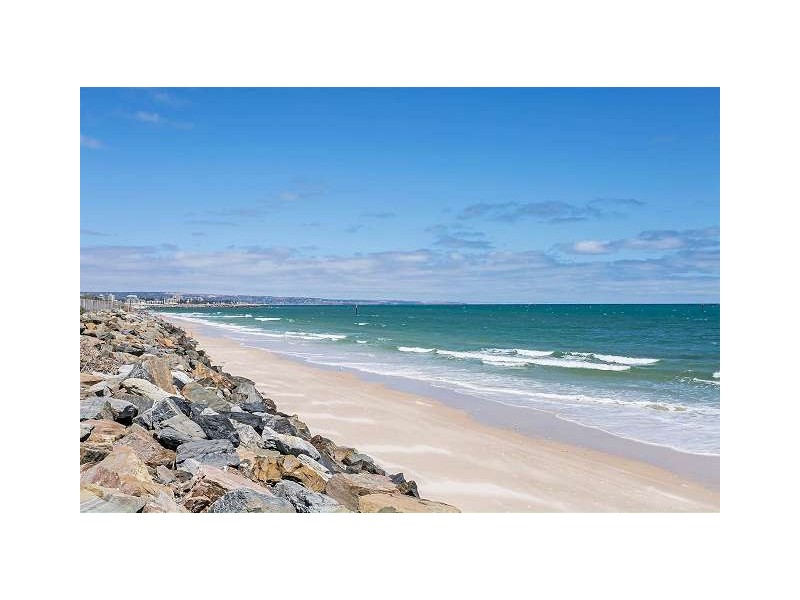 5/23 Military Road, West Beach SA 5024