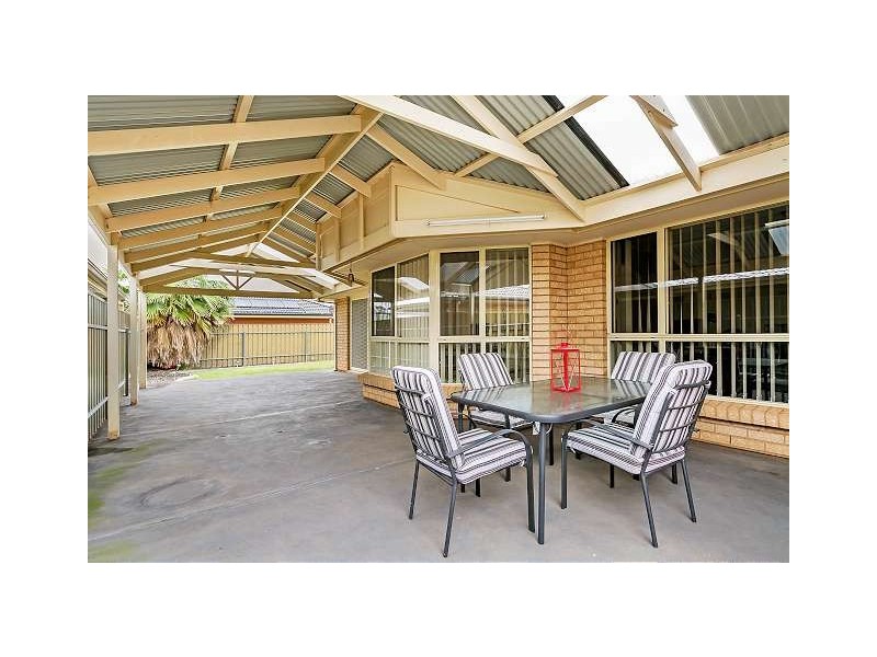 114 President Avenue, Andrews Farm SA 5114