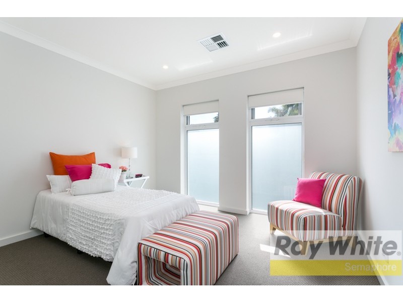 27 Third Avenue, Moana SA 5169