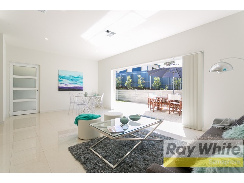 27 Third Avenue, Moana SA 5169