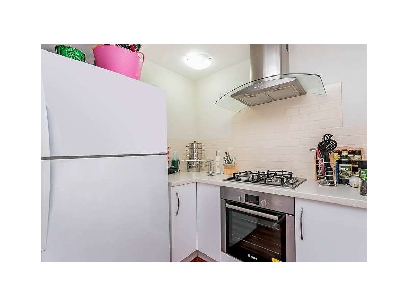 3/7 Sandpiper Place, West Lakes Shore SA 5020