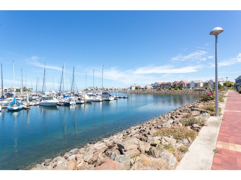 5/403 Lady Gowrie Drive, North Haven SA 5018