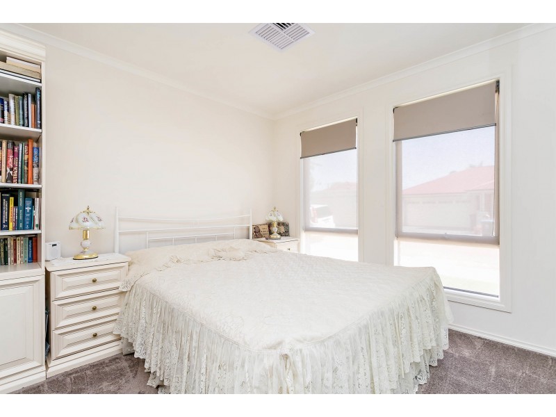 6 Dawlish Road, Osborne SA 5017