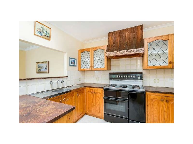 2/7 Moorea Court, West Lakes SA 5021