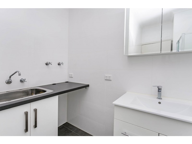 12/142 Carrington Street, Adelaide SA 5000