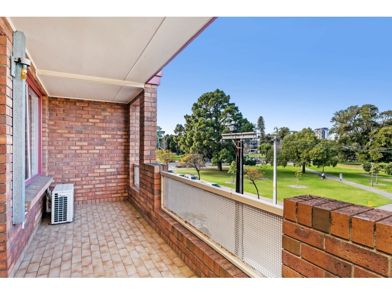 12/142 Carrington Street, Adelaide SA 5000