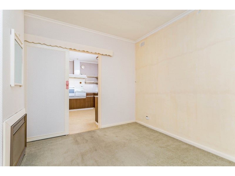 16 Van Dieman Street, Flinders Park SA 5025